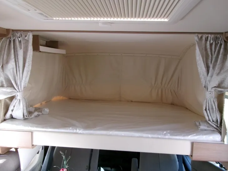 Fahrzeugbild Carthago C2-tourer I 141 KB LE comfort Mercedes #6