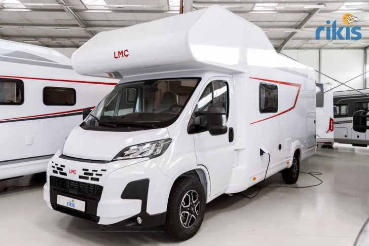 Fahrzeugbild LMC Tourer Alkoven A 690 G #3