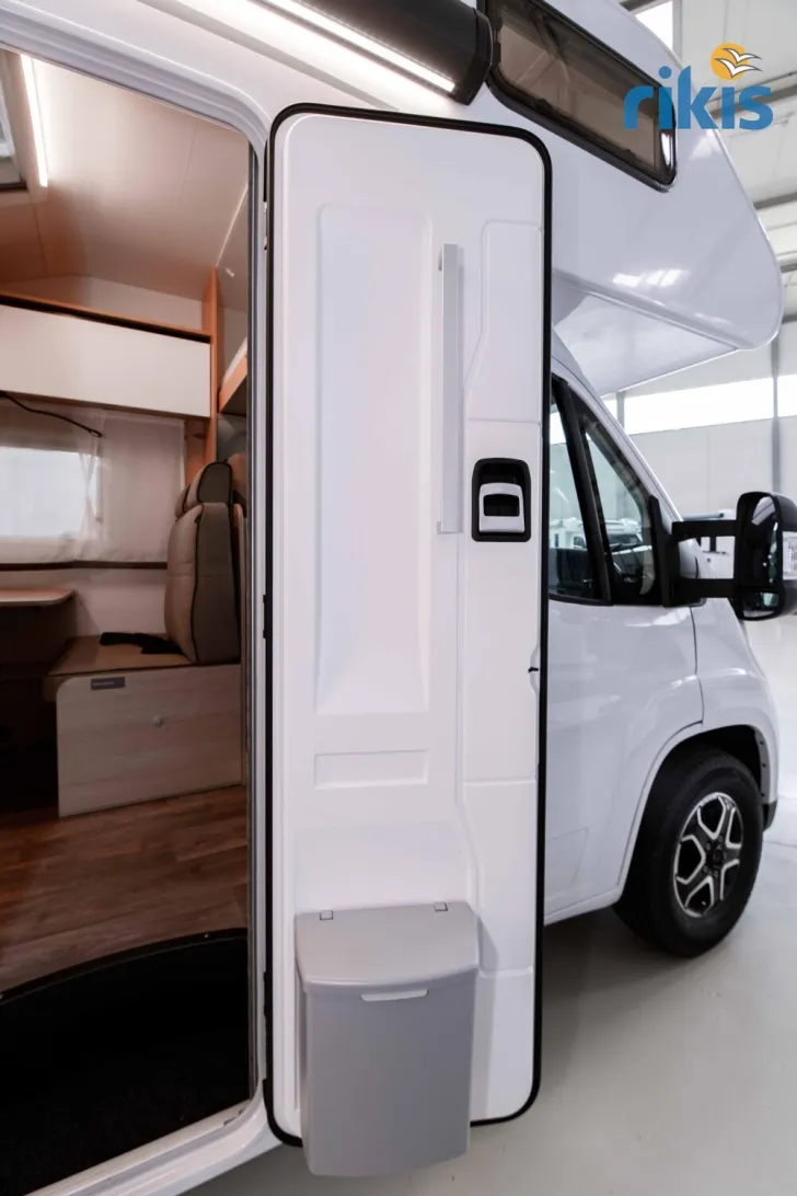 Fahrzeugbild LMC Tourer Alkoven A 690 G #11