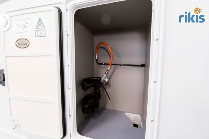 Fahrzeugbild LMC Tracer 730 EL #9