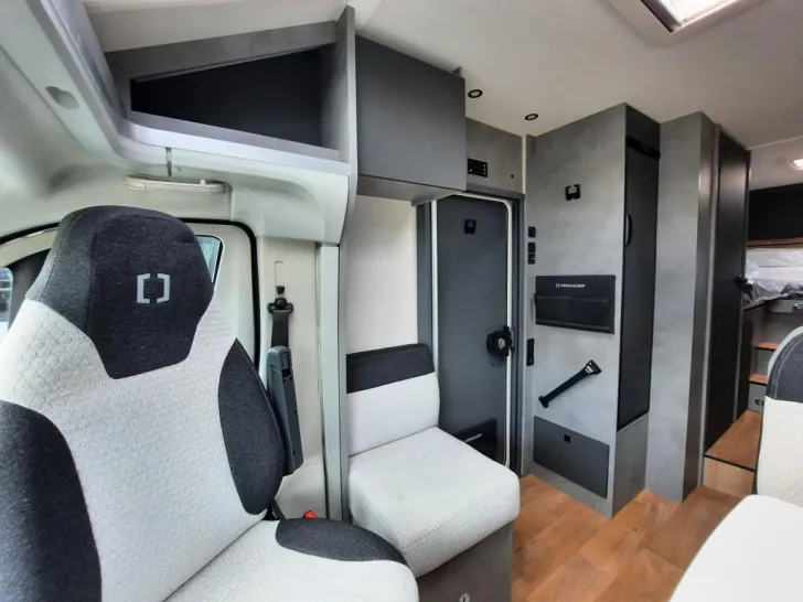 Fahrzeugbild Crosscamp EXPDN 7.4 E Verfüg./Sparen Sie 5.178,- € #7