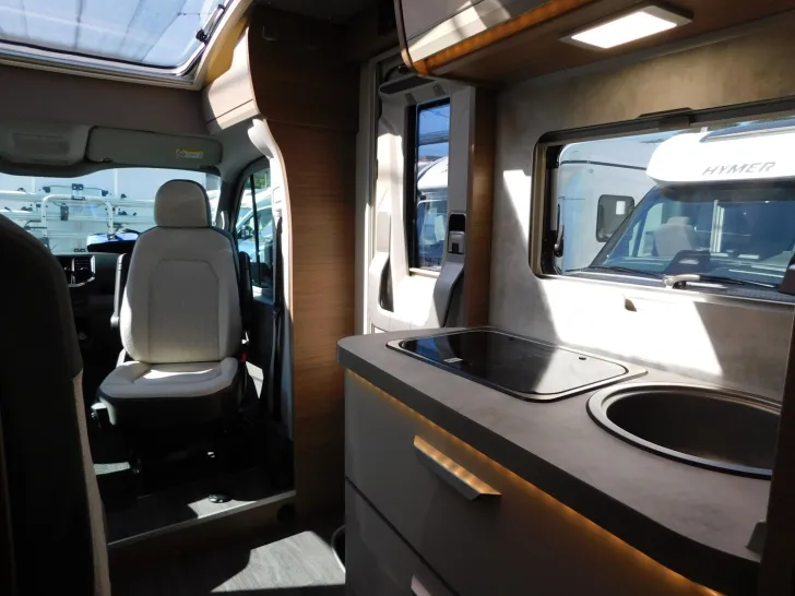 Fahrzeugbild Knaus Van TI 640 MEG Vansation Solar, Lithium, SAT+TV #13