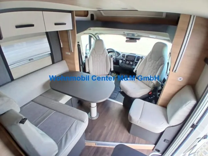 Fahrzeugbild Knaus LIVE WAVE 650 MEG 2026 Black Selection #3