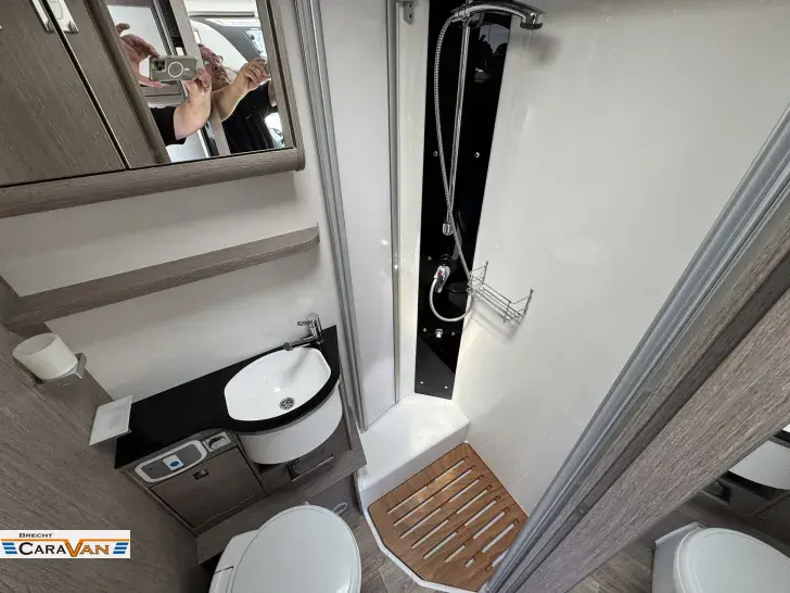 Fahrzeugbild Dethleffs Magic Edition T 2 EB AHK, Markise, Sat-TV #16