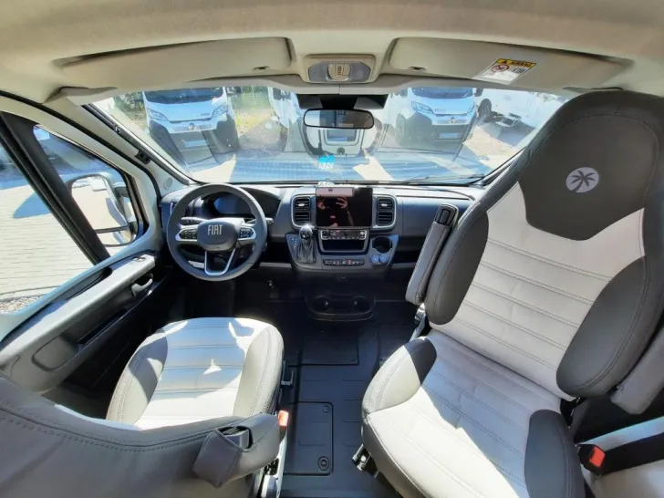 Fahrzeugbild Sunlight V 67S ADVENTURE EDITION Verfüg./Sparen Sie 5.386,- € #19