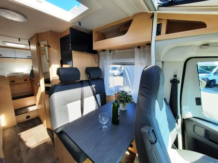 Fahrzeugbild Sunlight V 67S ADVENTURE EDITION Verfüg./Sparen Sie 2.357,- € #8