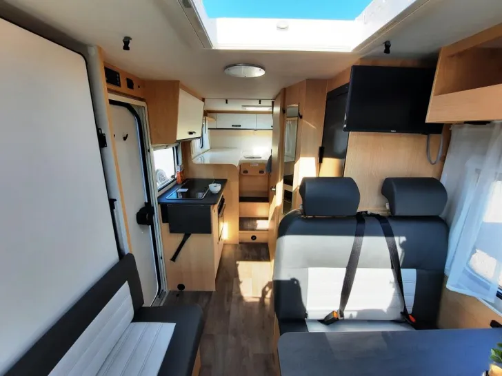 Fahrzeugbild Sunlight V 67S ADVENTURE EDITION Verfüg./Sparen Sie 5.386,- € #6
