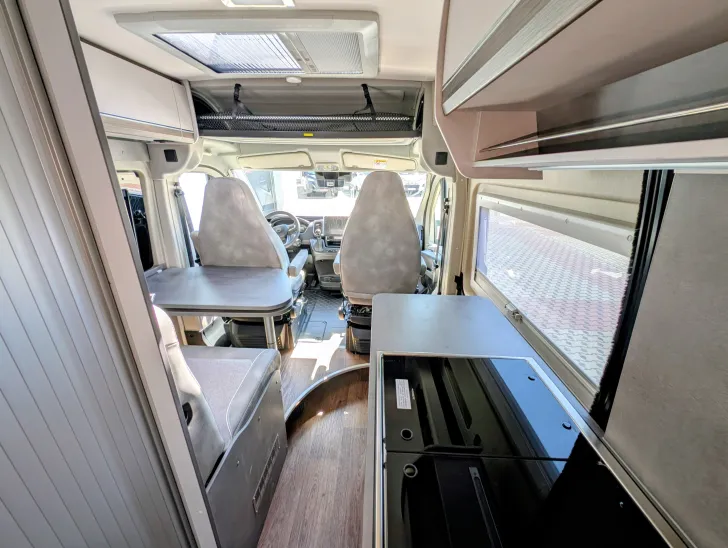 Fahrzeugbild Pössl Summit SHINE 640 Sie sparen 4.114,-€! #6