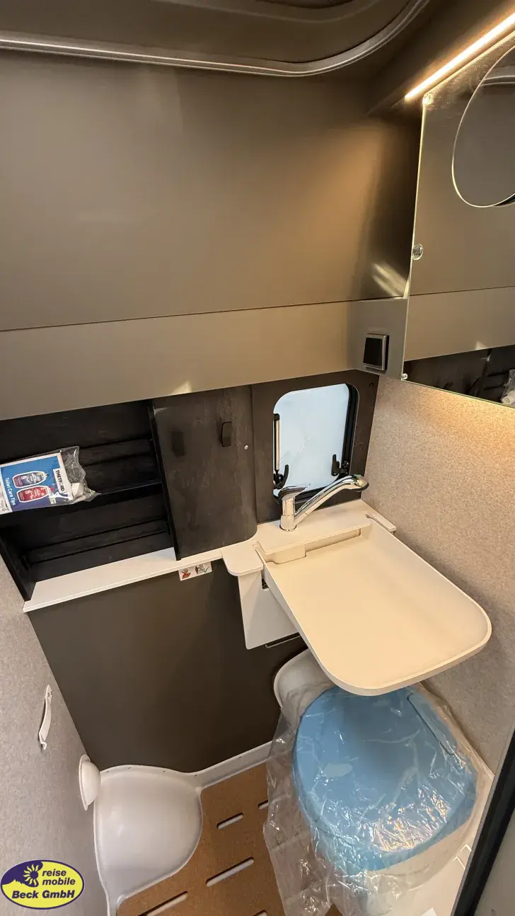 Fahrzeugbild Hymer Camper Van Grand Canyon S 600 Allradwochen bei Beck #16