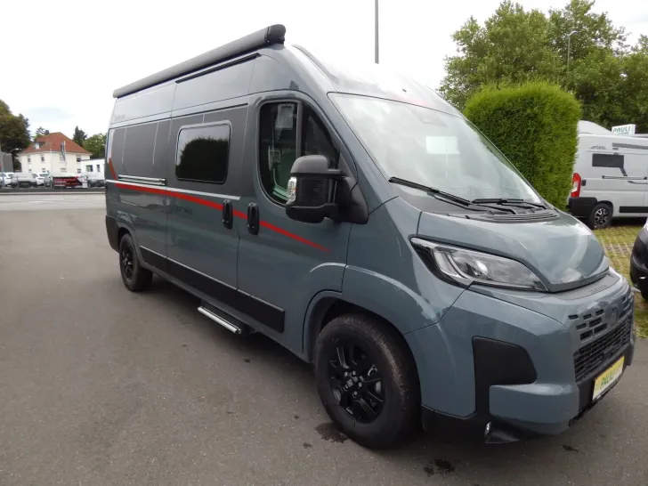 Fahrzeugbild Dethleffs Globetrail 600 DS Fiat Aufstelldach #1