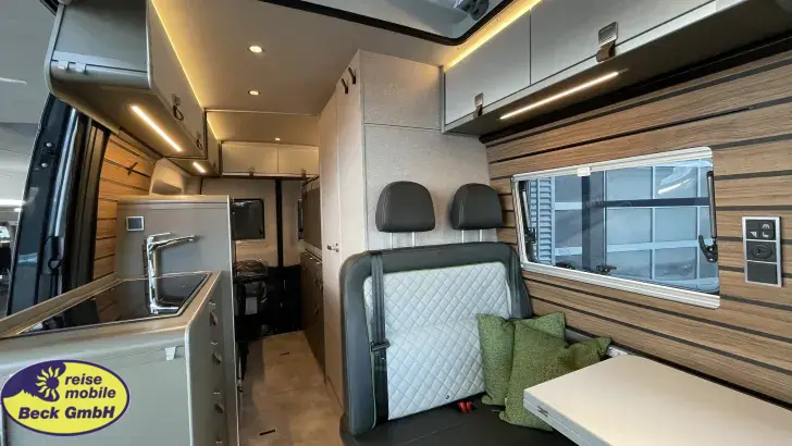 Fahrzeugbild Hymer Camper Van Grand Canyon S 600 Cross Over Aktion #9
