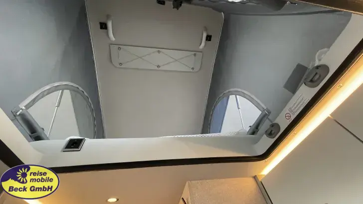 Fahrzeugbild Hymer Camper Van Grand Canyon S 600 Cross Over Aktion #10