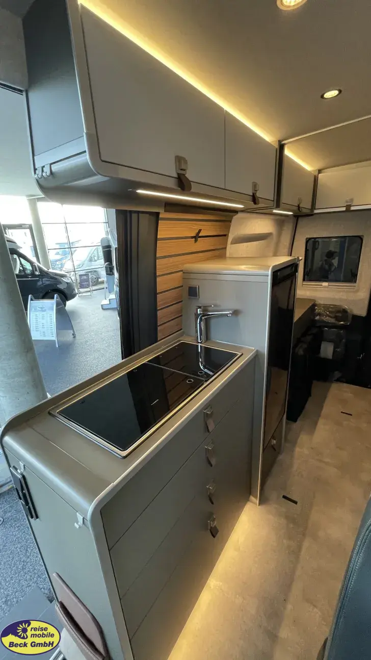 Fahrzeugbild Hymer Camper Van Grand Canyon S 600 Cross Over Aktion #12