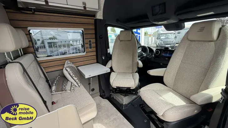 Fahrzeugbild Hymer Camper Van Grand Canyon S 600 Allradwochen bei Beck #12