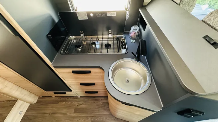 Fahrzeugbild Knaus L!VE I 700 MEG Live I 700 ; Automatikgetriebe #15