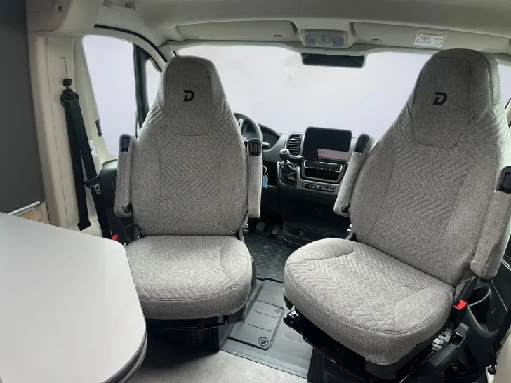 Fahrzeugbild Dethleffs Globetrail 640 HR Fiat 95 Jahre Paket #11