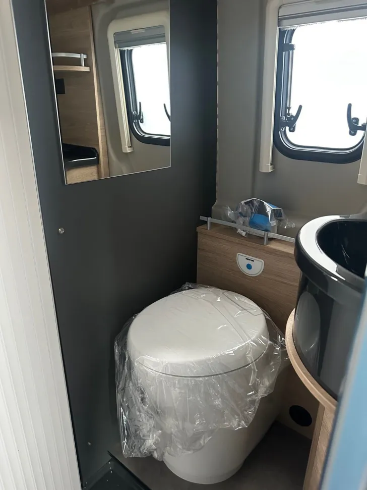 Fahrzeugbild Dethleffs Globetrail 640 HR Fiat Hubbett #12