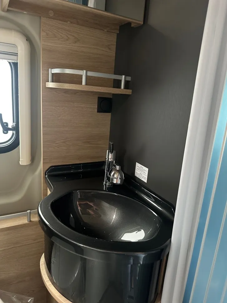 Fahrzeugbild Dethleffs Globetrail 640 HR Fiat Hubbett #13