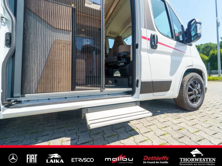 Fahrzeugbild Dethleffs Globetrail 600 DK Fiat ACC MARKISE 95-Jahre #17