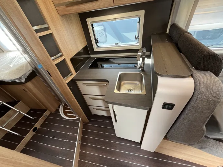 Fahrzeugbild Knaus SKY TI 700 MEG +ABVERKAUF+ #9