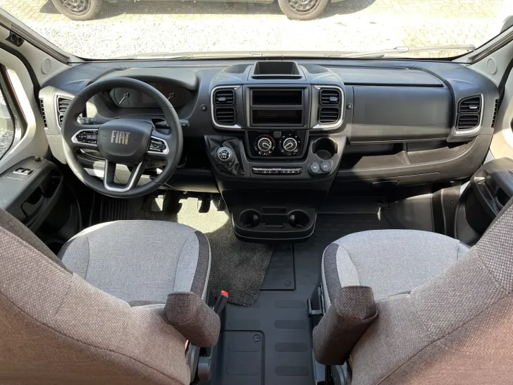Fahrzeugbild Knaus SKY TI 700 MEG +ABVERKAUF+ #15