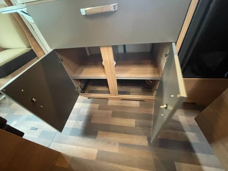 Fahrzeugbild Weinsberg CaraHome 650 MEG ++ABVERKAUF++ #20