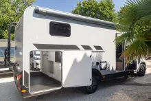 Fahrzeugbild Crosscamp EXPDN T 7.4 E Peugeot *Automatik, 4 Pers.+470kg* #5