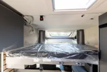 Fahrzeugbild Crosscamp EXPDN T 7.4 E Peugeot *Automatik, 4 Pers.+470kg* #17