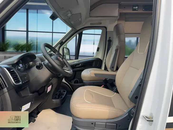 Fahrzeugbild Malibu Van first class - two rooms 640 LE RB viele Pakete,Abverkauf Fiat #9