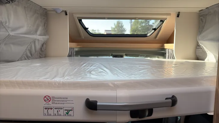 Weitere Betten Sunlight T TS 67 SUB Sofort verfügbar