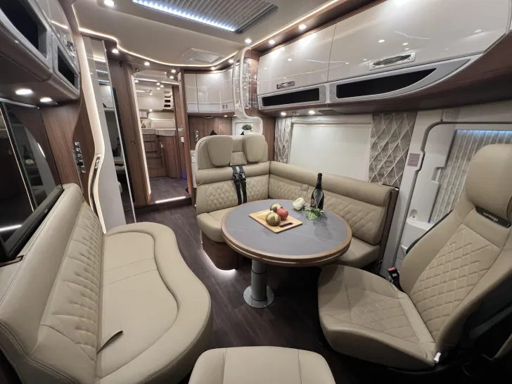 Fahrzeugbild Carthago chic s-plus I 61 XL LE (323) #18