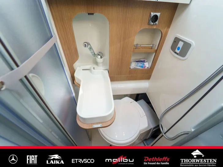 Fahrzeugbild Malibu Van compact 600 LE Fiat Längsbetten #34