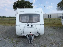 Fahrzeugbild Hymer Eriba Eriba Nova Light 442 Mover/Solar/Fahrradträger/Vorzelt/Markise/TV #3