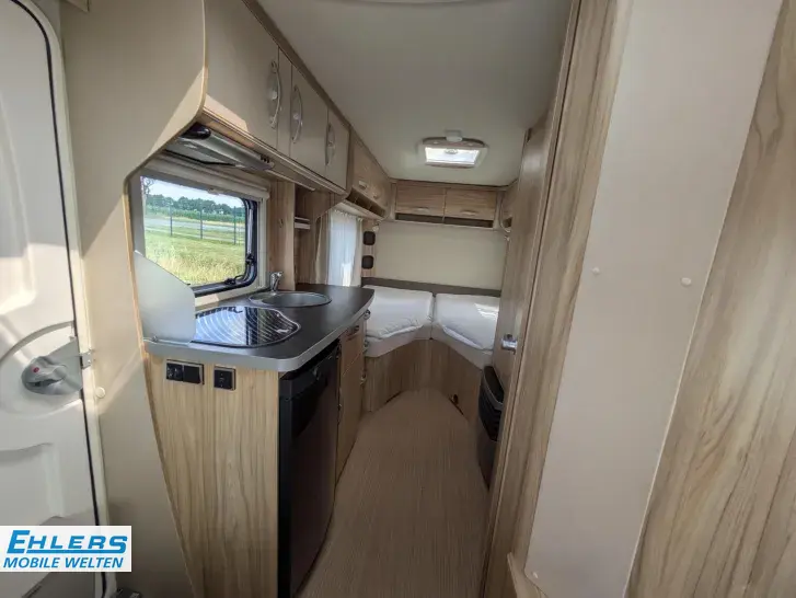 Fahrzeugbild Hymer Eriba Eriba Nova Light 442 Mover/Solar/Fahrradträger/Vorzelt/Markise/TV #5