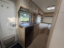 Fahrzeugbild Hymer Eriba Eriba Nova Light 442 Mover/Solar/Fahrradträger/Vorzelt/Markise/TV #8