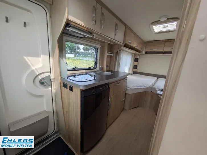 Fahrzeugbild Hymer Eriba Eriba Nova Light 442 Mover/Solar/Fahrradträger/Vorzelt/Markise/TV #8