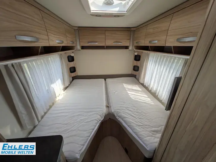 Fahrzeugbild Hymer Eriba Eriba Nova Light 442 Mover/Solar/Fahrradträger/Vorzelt/Markise/TV #12