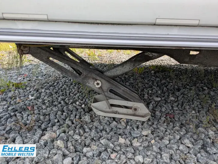 Fahrzeugbild Hymer Eriba Eriba Nova Light 442 Mover/Solar/Fahrradträger/Vorzelt/Markise/TV #23