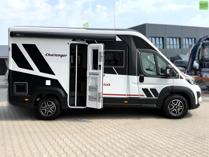 Fahrzeugbild Challenger X 150 Open Edition Arctic - 12.805 Euro sparen! #7