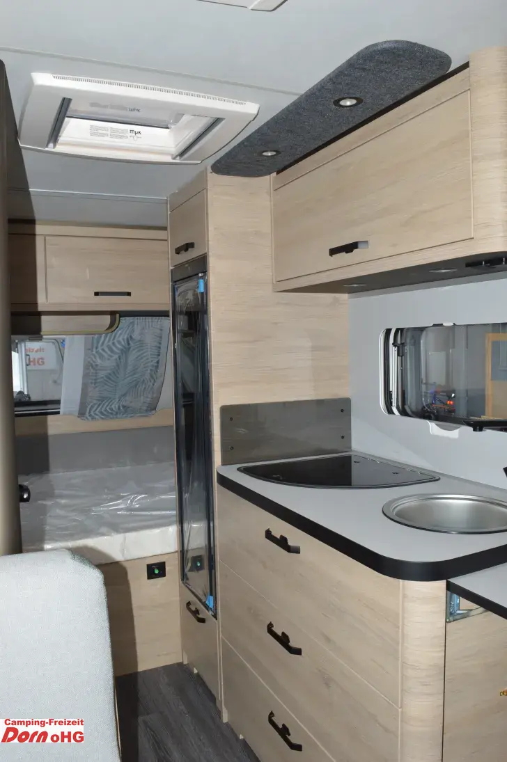 Fahrzeugbild Weinsberg CaraOne 420 QD Auflastung 1350 kg #10