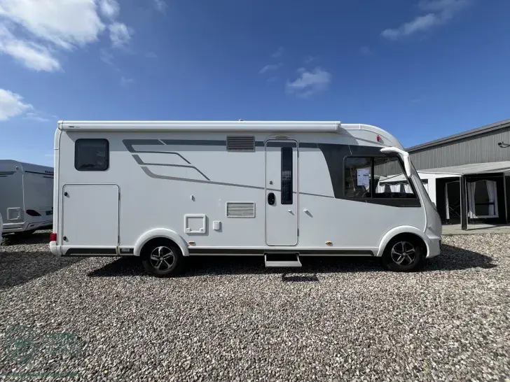 Fahrzeugbild Hymer B-Klasse 678 DL ALL IN ONE #4