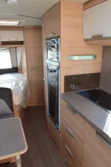 Fahrzeugbild Knaus Südwind 540 FDK 60 Years Kühlschrank 177l #9