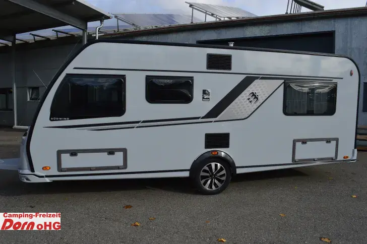 Fahrzeugbild Knaus Südwind 540 UE Black Selection Elektrische Fußbodenerwärmung #6