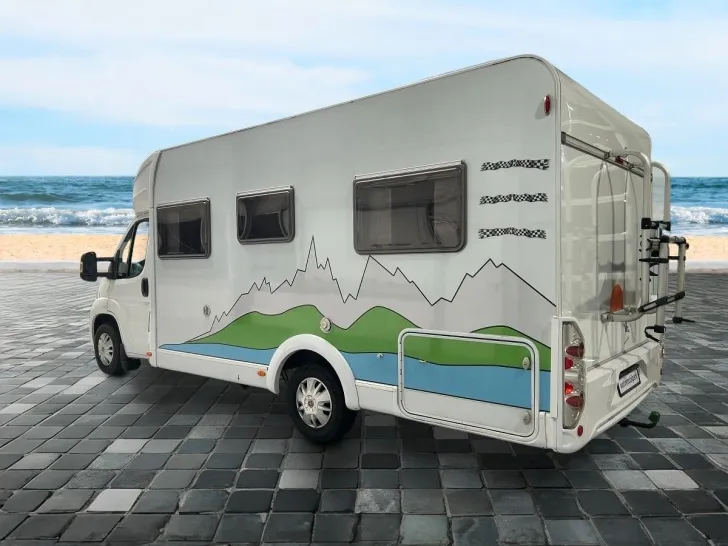 Fahrzeugbild Burow Liberty VIP 690/Festbett+Hubbett/Markise/SAT #3