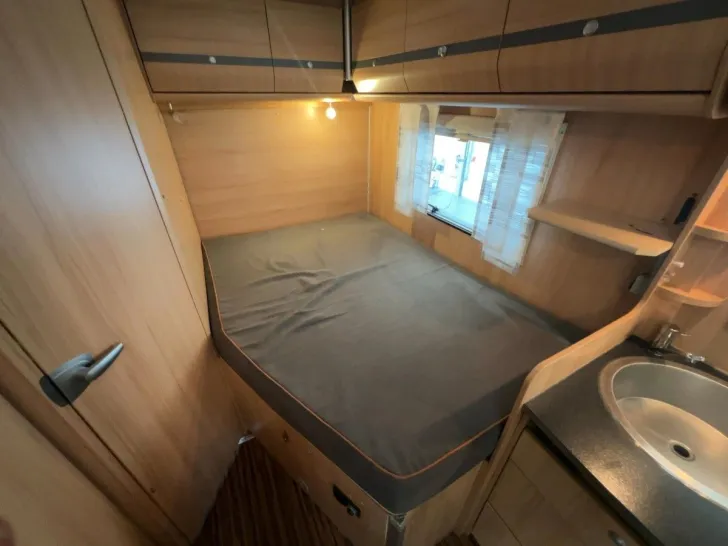 Fahrzeugbild Burow Liberty VIP 690/Festbett+Hubbett/Markise/SAT #11