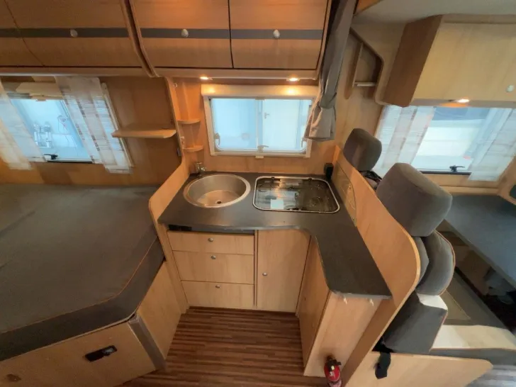 Fahrzeugbild Burow Liberty VIP 690/Festbett+Hubbett/Markise/SAT #13