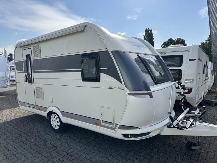 Fahrzeugbild Hobby De Luxe 400 SFe Mover; Markise; Fahrradträger #1