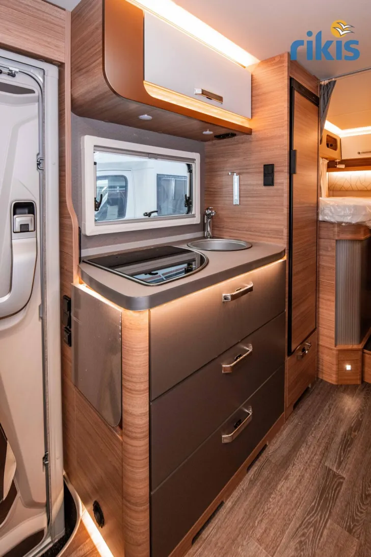 Fahrzeugbild Weinsberg CaraCompact MB EDITION PEPPER 640 MEG #14