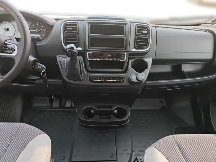 Fahrzeugbild VanTourer 600 L Fiat 140 PS #9