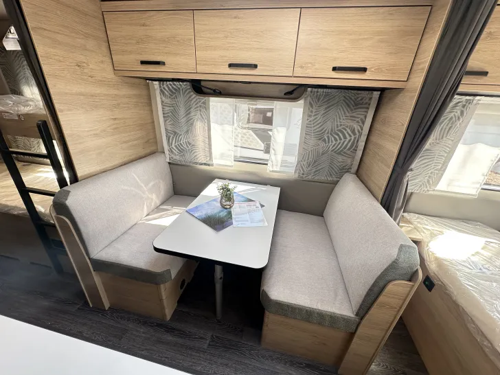 Fahrzeugbild Weinsberg CaraOne 550 QDK Auflastung 1.700 kg #9